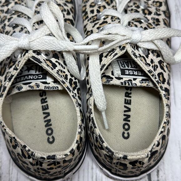 Converse Chuck Taylor All Star Low OX Cheetah Print 366297F Youth Sz 3 Leopard - Picture 9 of 9
